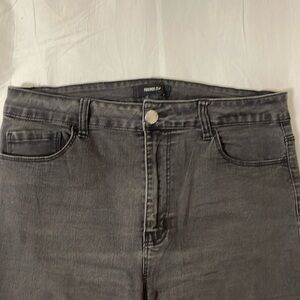 Forever 21 black jeans size 14 stretch